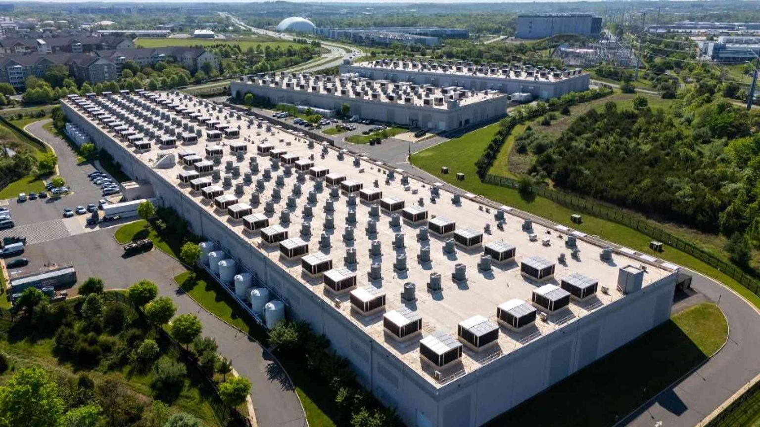 La strana alleanza tra IA e nucleare