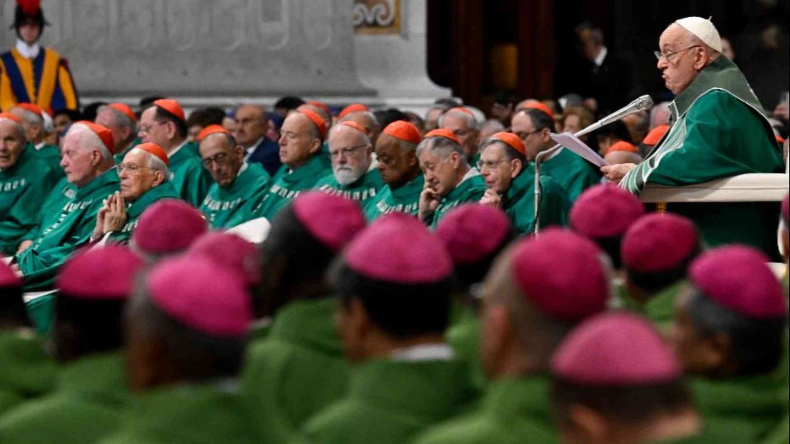 Il Papa: abbiamo bisogno di una Chiesa che si sporca le mani per servire Dio