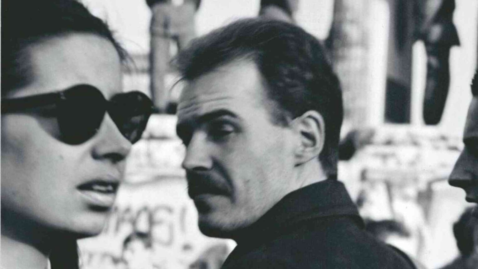 Petrowskaja, quando è la foto che ci guarda. E ci scuote