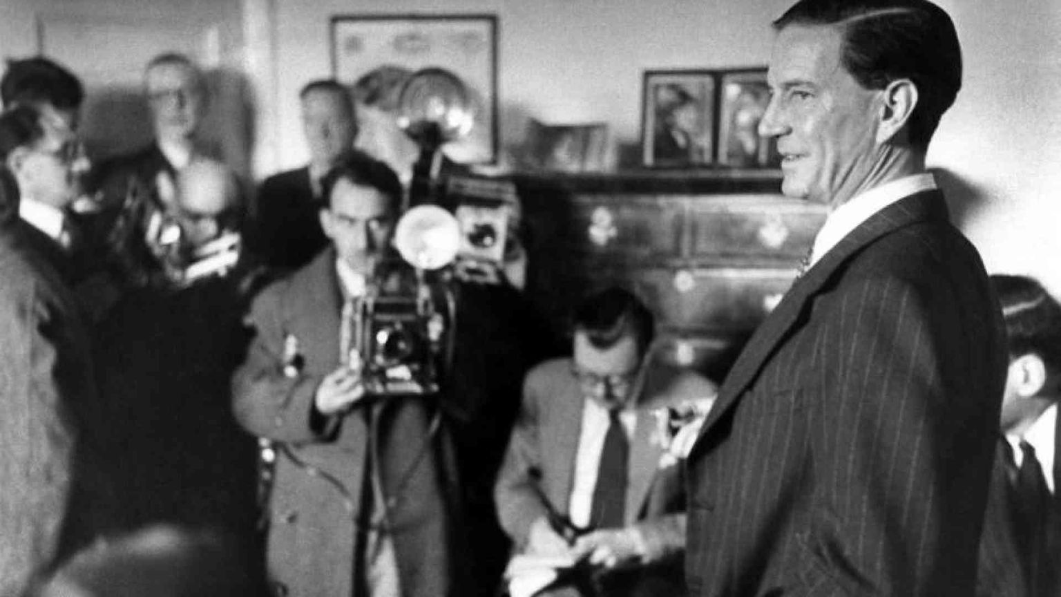 Da Philby all’Ucraina, il gioco delle spie continua