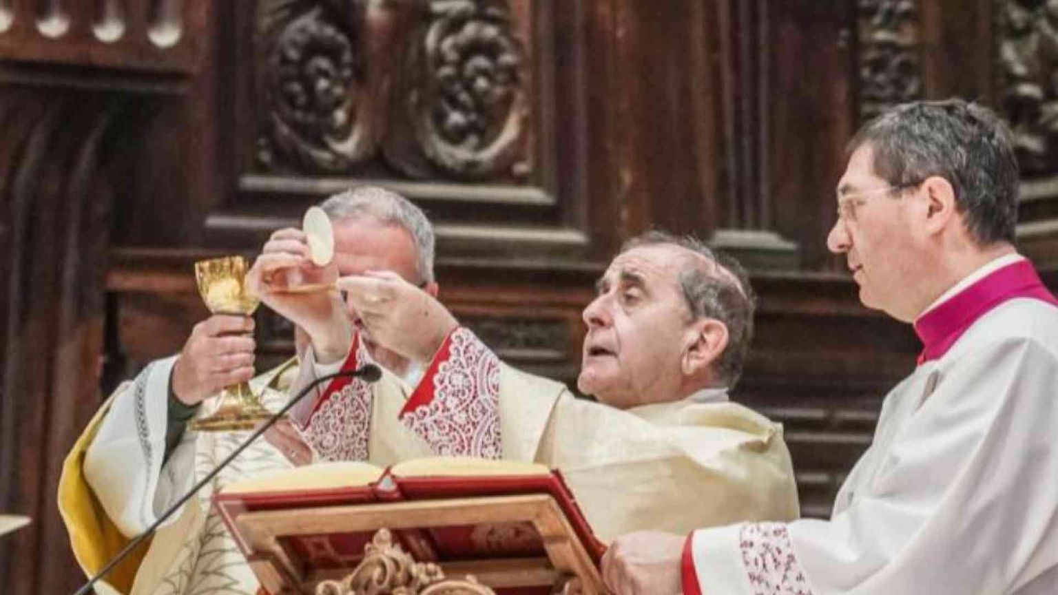 Entra in vigore il nuovo Messale ambrosiano