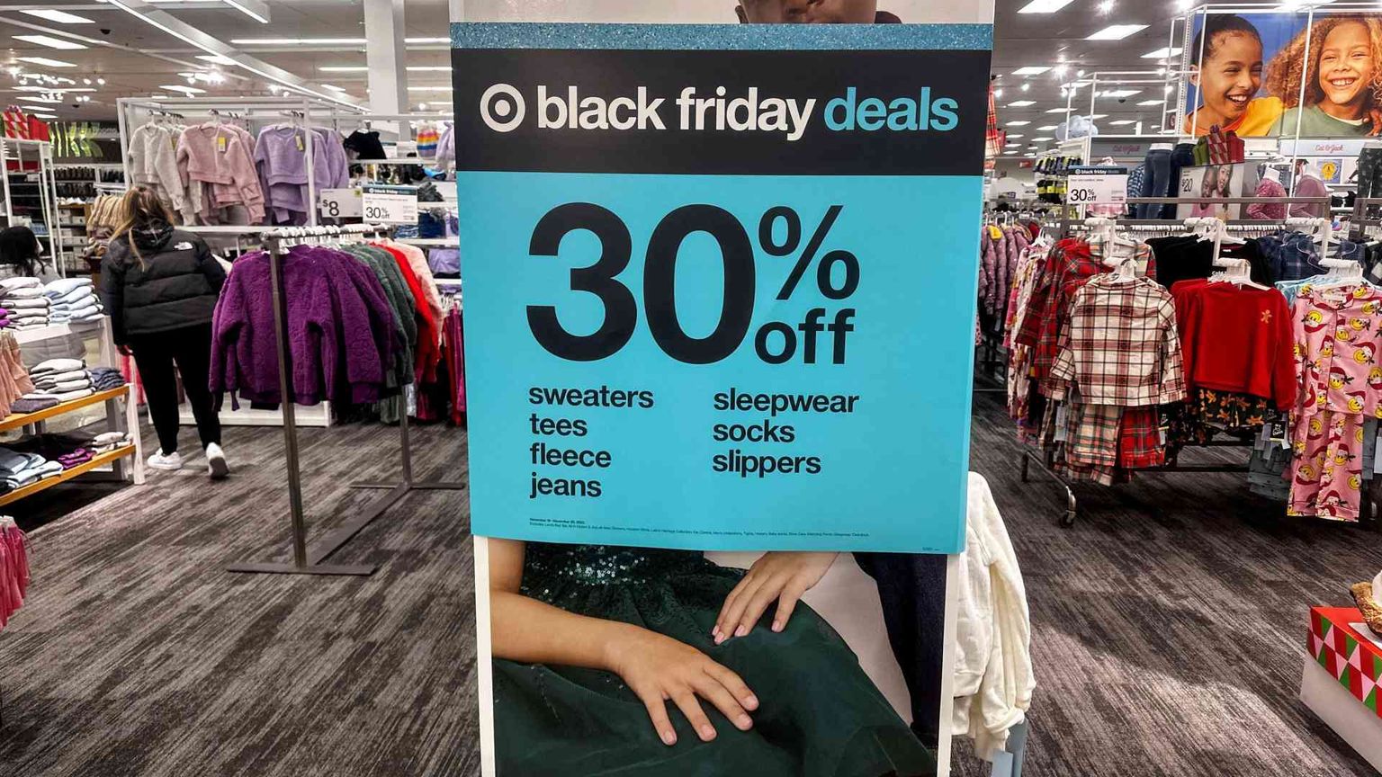 Gli italiani per il Black Friday spenderanno oltre due miliardi