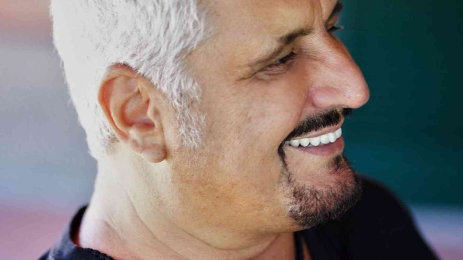 Inedito di Pino Daniele allo stadio "Maradona" prima di Napoli-Roma