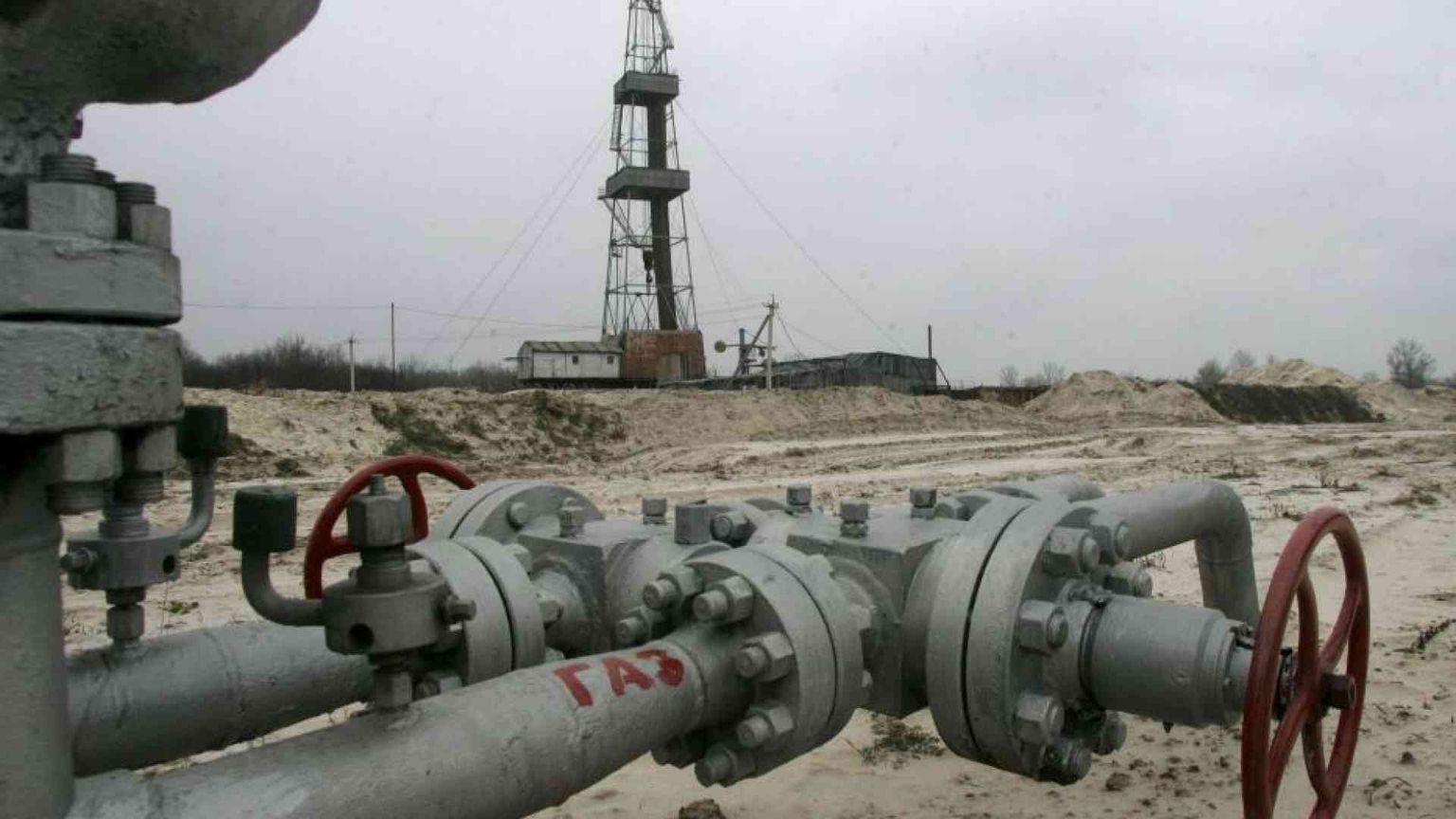 Arriva l'inverno, maxi attacco russo agli impianti energetici in Ucraina