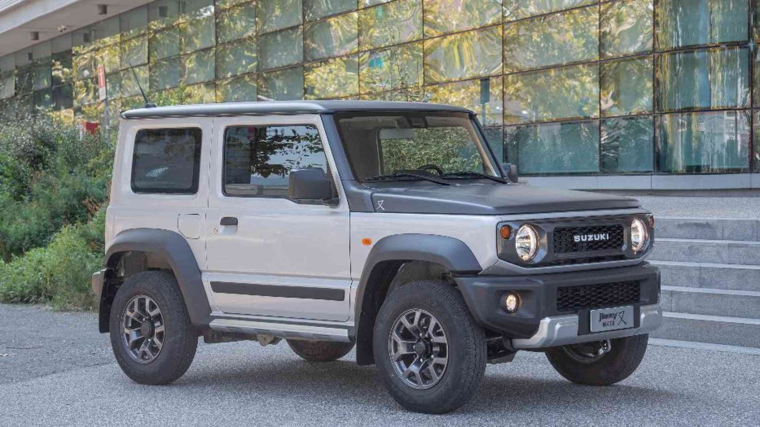 Una Jimny speciale e per pochi, sperando che non sia l'ultima