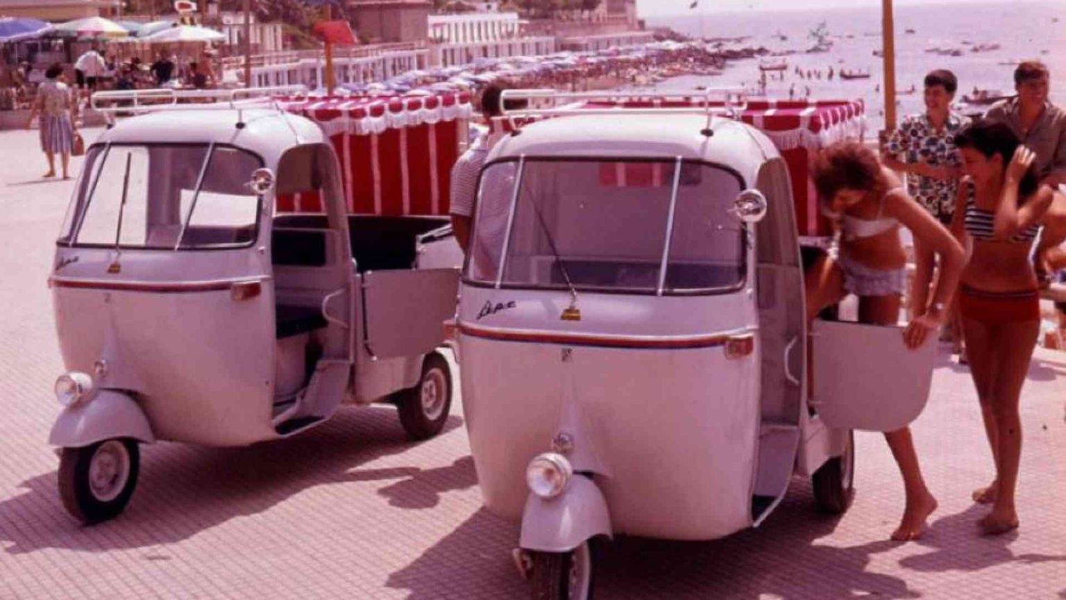 Addio Ape Piaggio: da noi non può più circolare (ma in India sì)