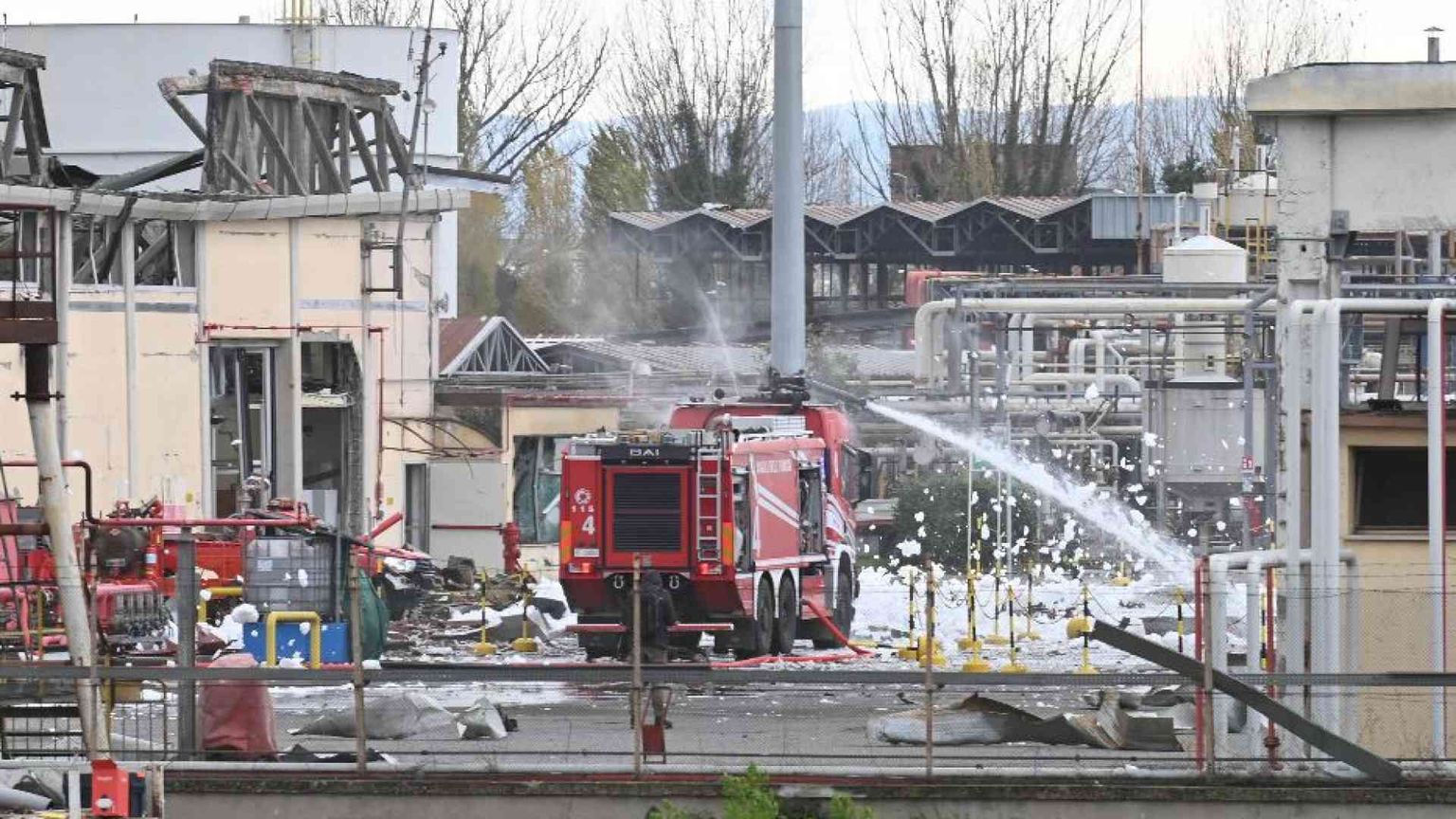 A Calenzano 5 le vittime. I primi sit-in: non si può più morire così
