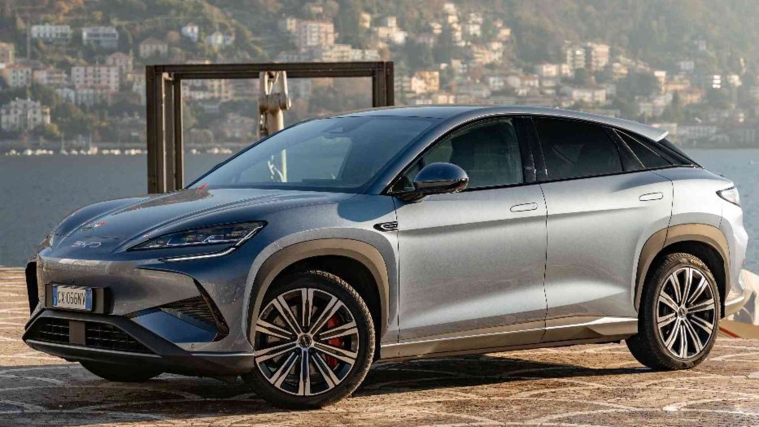 BYD Sealion 7, il Suv coupé che cancella gli stereotipi