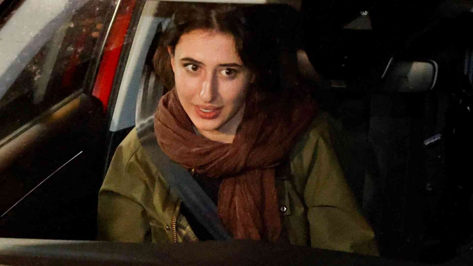 Cecilia Sala racconta il carcere in Iran: «Ora sono confusa e felice»