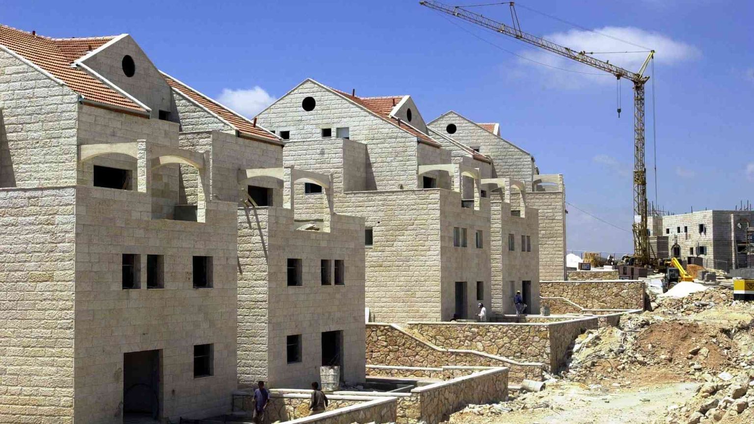 Compra la terra e costruisci una casa in Cisgiordania: Israele non si ferma