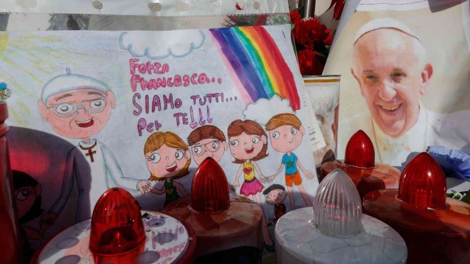 Per il Papa proseguono le terapie. Stasera il Rosario in San Pietro