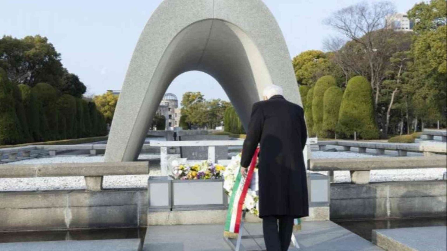 L'allarme di Mattarella per il moltiplicarsi delle minacce nucleari