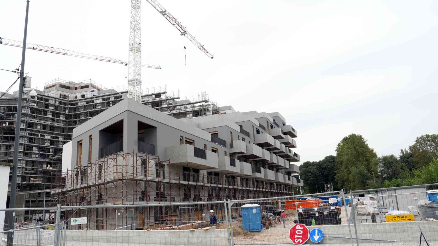 Buone intenzioni, cattivi risultati: così è scoppiato il caso Milano