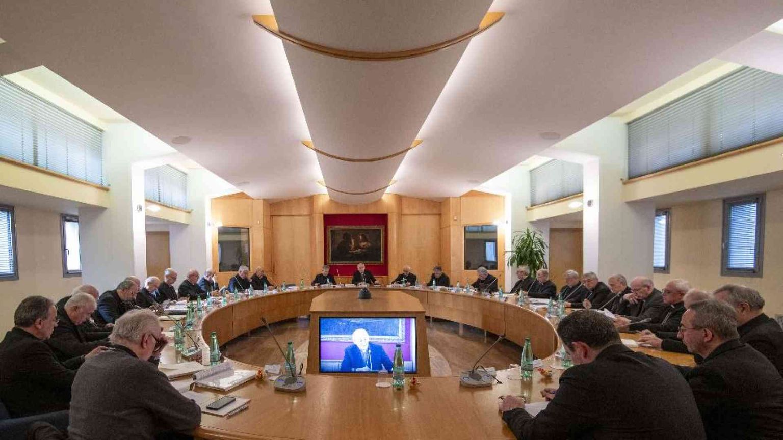 I vescovi: l'Europa faccia risuonare la sua voce di pace