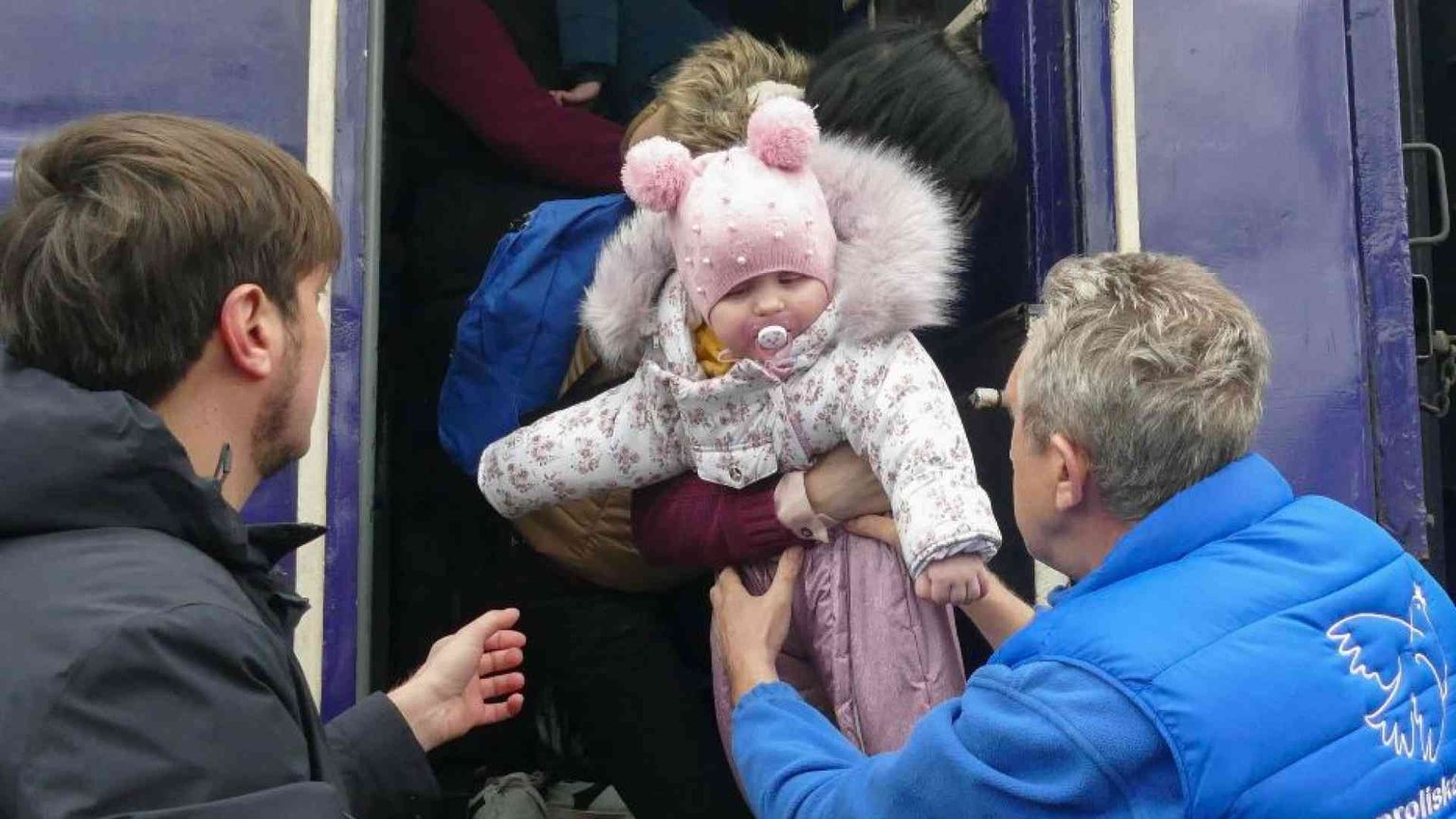 Basta ricerche dei bimbi ucraini spariti, insorgono i deputati Usa