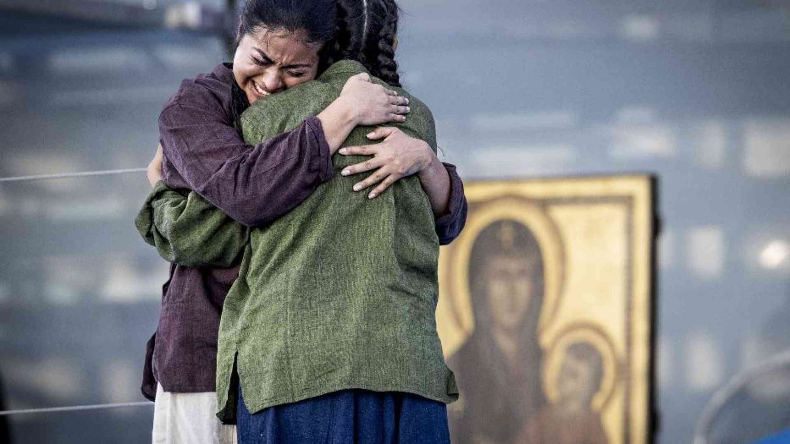 Nell'ora della Croce il dolore del mondo che interroga