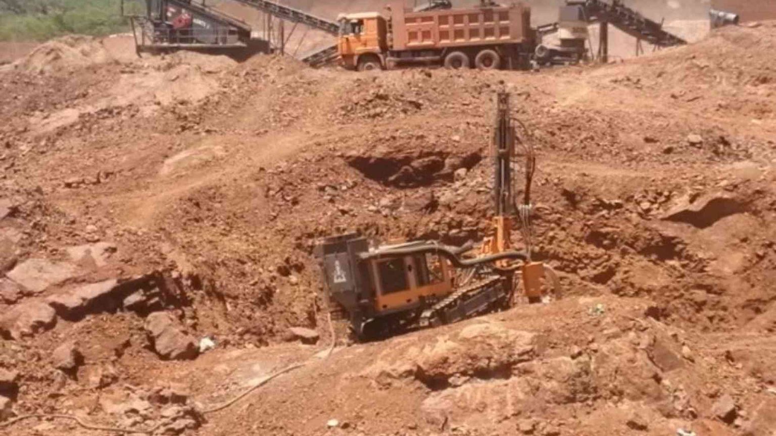 La rivolta delle donne in Guinea Bissau: in fiamme miniera cinese di zirconio