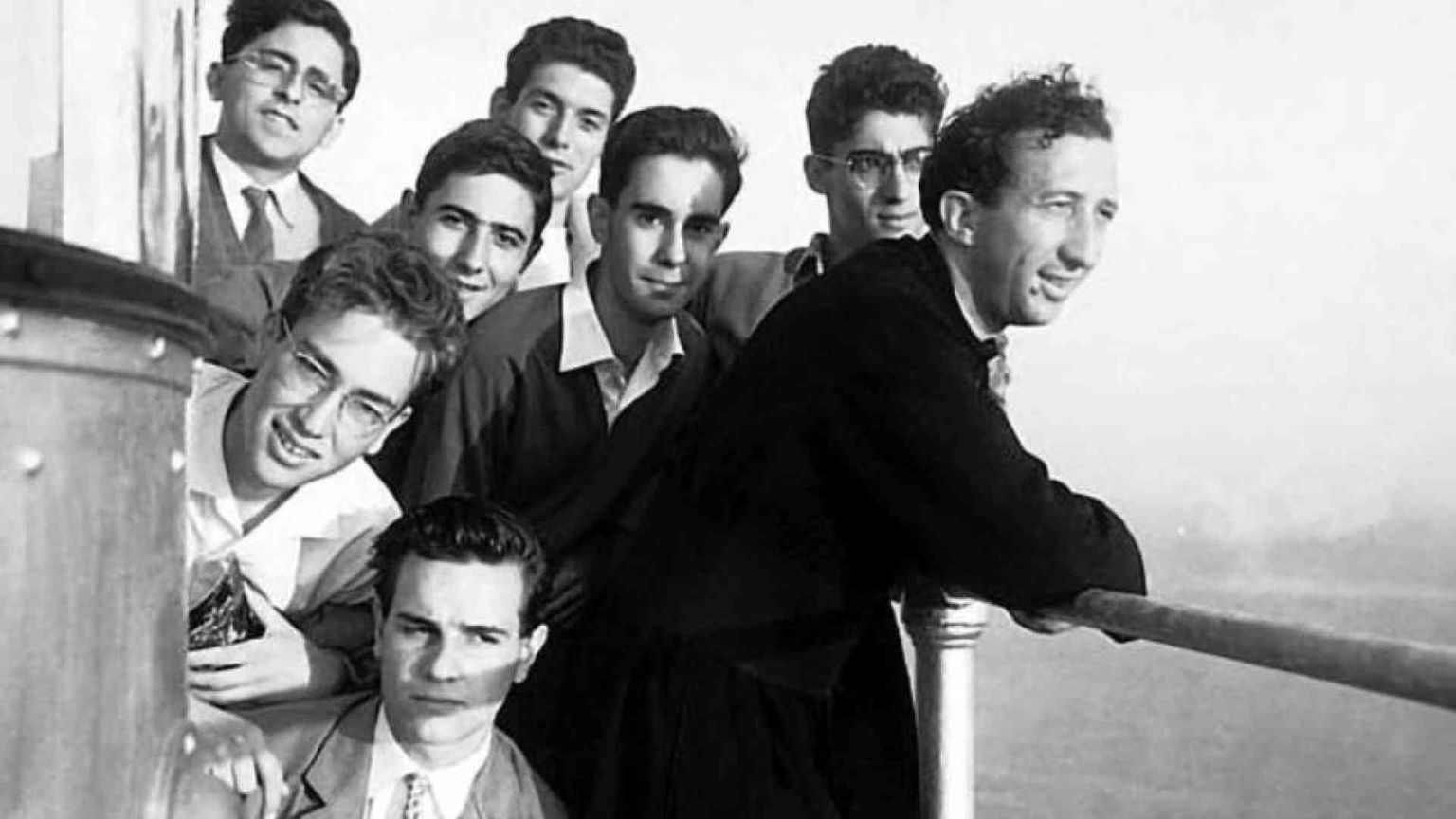 Don Giussani ai ragazzi: «Fate vostra la vita»