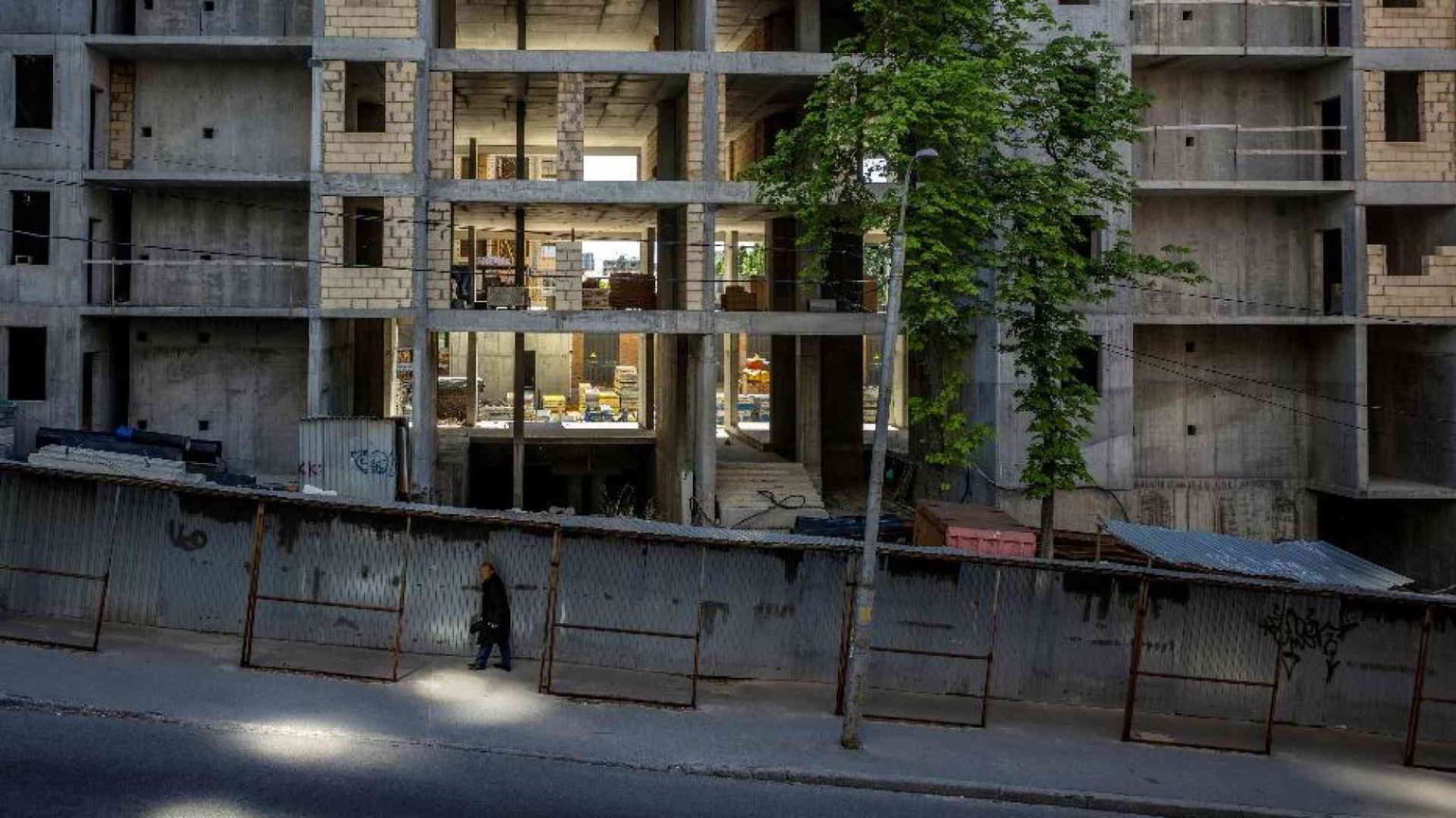 Putin: tre giorni di tregua per il 9 maggio. Kiev: un mese subito