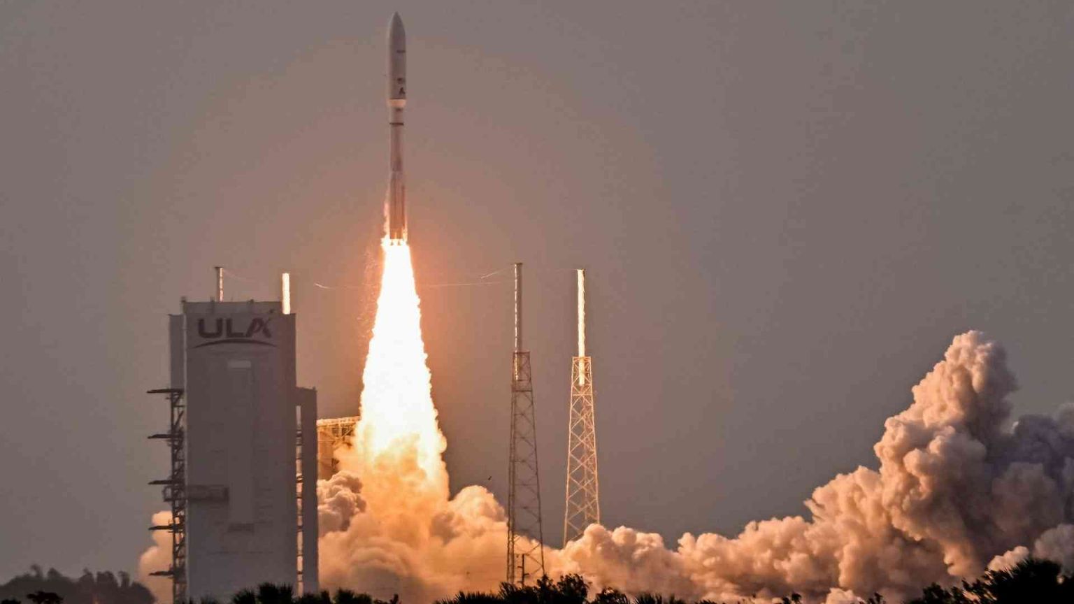 La sfida dei satelliti tra Amazon e Starlink è iniziata