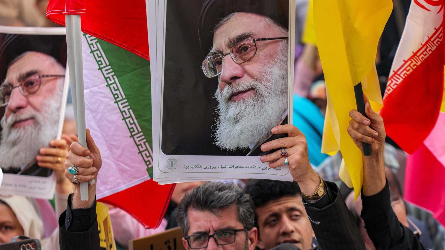 «È il punto più basso della nostra storia». Teheran e la grande paura