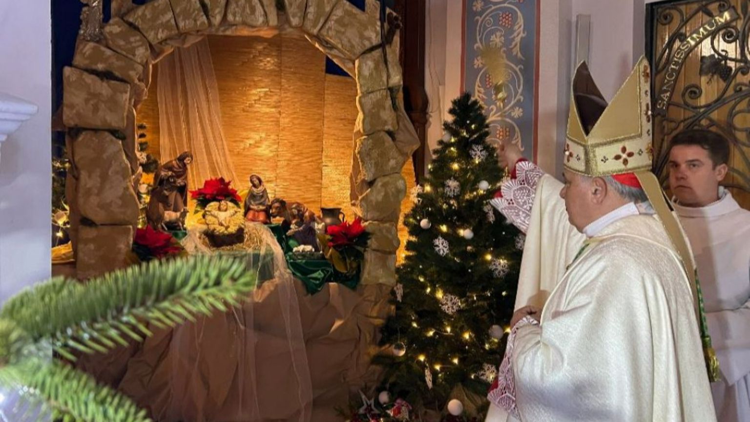 Il cardinale Krajewski: con il nuovo anno le armi taceranno in Ucraina