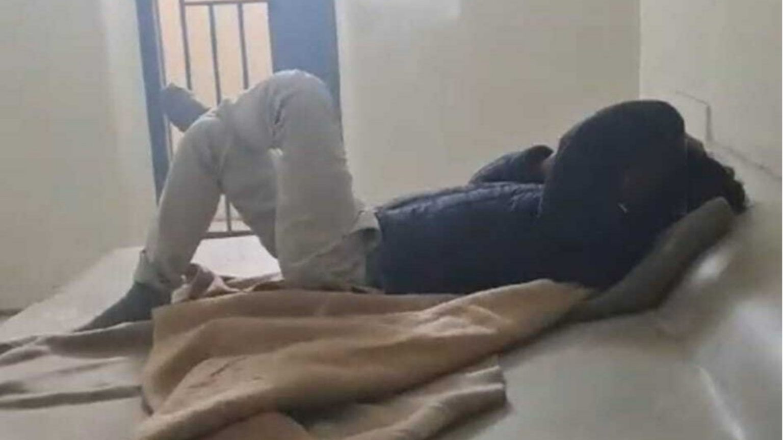 Le "stanze dei rimpatri" nelle Questure: e li chiamano "luoghi idonei"