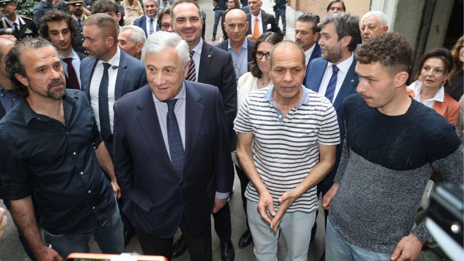 Restare insieme dopo il terrore: Modena non ha cambiato idea