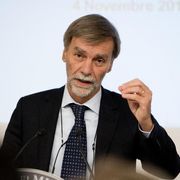 Il Pd va in tilt sull'antisemitismo: no alla proposta di legge di Delrio