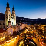 Le luci della festa fra i mercatini di Bressanone e Vipiteno