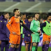 Caos Fiorentina: chi salverà la Viola? Chivu comanda