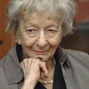 Wisława Szymborska, comunista pentita