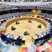 I finanziamenti all'Ucraina: i dubbi europei e la posizione dell'Italia