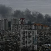 Zelensky da Trump: il faccia a faccia, domani, per sciogliere i nodi