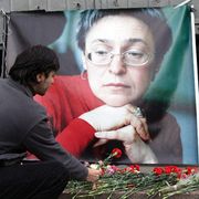 Fiori per Anna Politkovskaya