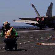 Troppa guerra in giro, ci mancano le parole. Come (e dove) ritrovarle?