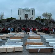 Il “day after” di Kabul: alla ricerca di superstiti al massacro dell'ospedale