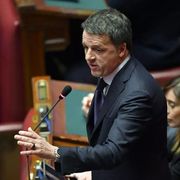 Meloni, il silenzio prima della condanna: «Inaccettabili parole» di Trump sul Papa