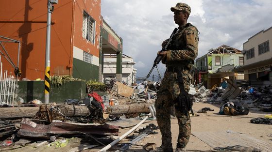La guerra sporca tra guardie e ladri nell'assedio a Port-au-Prince