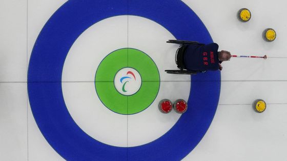 Il fascino ipnotico del curling paralimpico