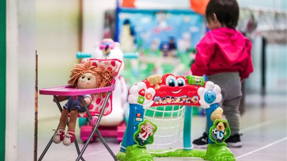 Al via il registro nazionale delle famiglie affidatarie: cosa cambia con la nuova legge