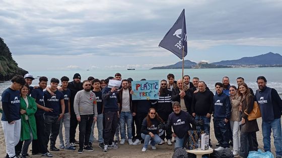 La delegazione di detenuti del carcere di Secondigliano