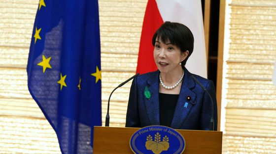 La premier giapponese Sanae Takaichi