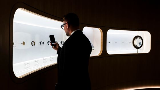 Più dati e immagini, meno capacità critica: è lo “squilibrio cognitivo”