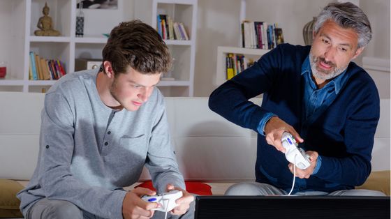 Se il genitore diventa amico
deve saper rispettare alcuni confini