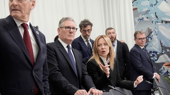 Meloni è volata nel Caucaso per blindare gas e petrolio