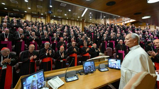 Il Papa incoraggia la Chiesa italiana: la priorità è il Vangelo. Non contano numeri, visibilità e influenza