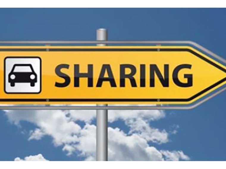 L'auto condivisa sta morendo, ma rianimarla è possibile