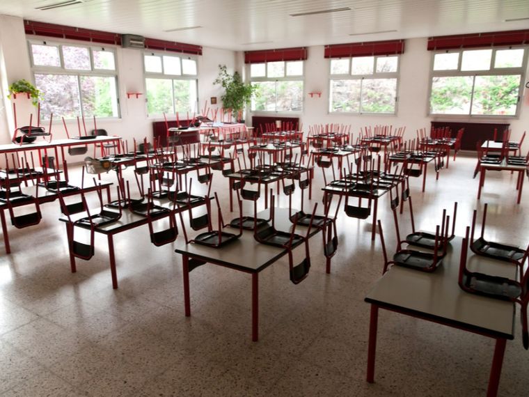 Pagelle per i figli, ansia per i genitori