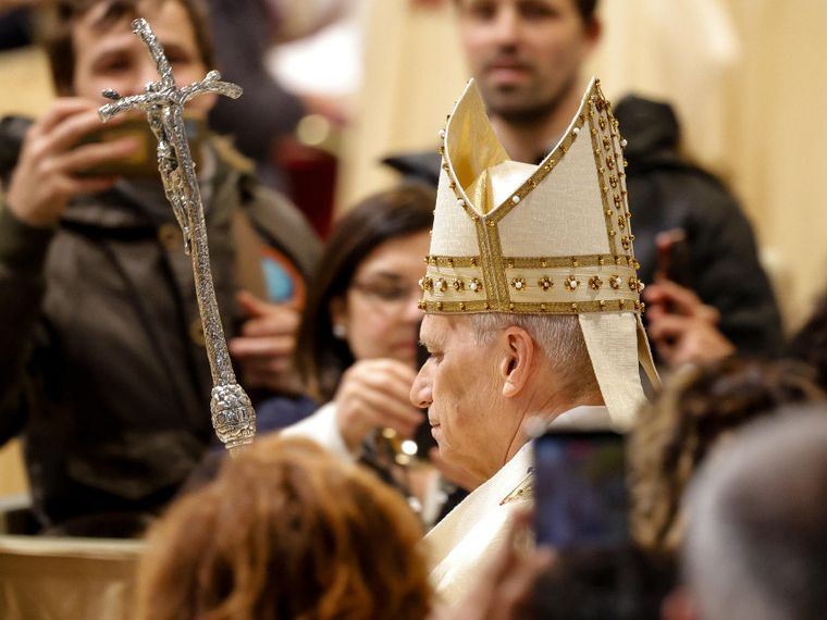Il Venerdì Santo di pace del Papa: le telefonate con i presidenti di Ucraina e Israele